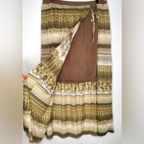 EUC CATO Plus Size Green Boho Split Mini Skirt w/ Midi Length Overlay Size 18/20 - Picture 3 of 5